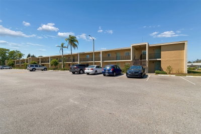 12300 PARK Boulevard, Seminole, FL, 33772 — photo 2