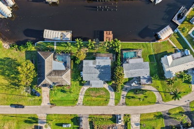468 GRENIER Drive, North Fort Myers, FL, 33903 — photo 2