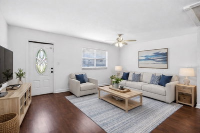 1801 BEDFORD Lane, Sun City Center, FL, 33573 — photo 2
