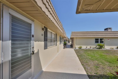 202 BEDFORD Street, Sun City Center, FL, 33573 — photo 2