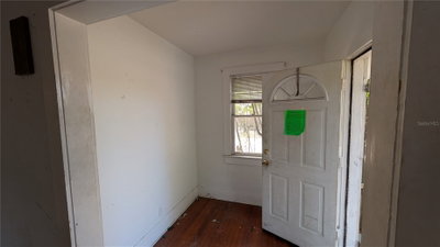 114 BUNGALOW PARK Avenue, Tampa, FL, 33609 — photo 2