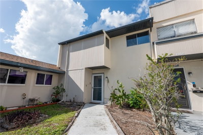 6860 WHITMAN Court, Sarasota, FL, 34243 — photo 2