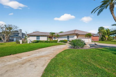 3103 WEDGEWOOD Drive, Belleair Beach, FL, 33786 — photo 2