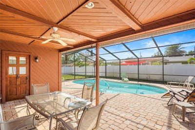 1768 HARBOR Circle, Largo, FL, 33770 — photo 2