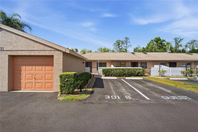 3135 CHARTER CLUB Drive, Tarpon Springs, FL, 34688 — photo 2