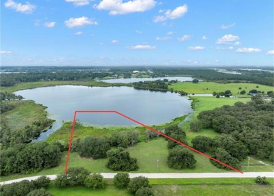 9028 MCKENDREE Road, Wesley Chapel, FL, 33545 — photo 2