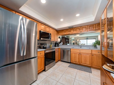 610 ISLAND Way, Clearwater Beach, FL, 33767 — photo 2