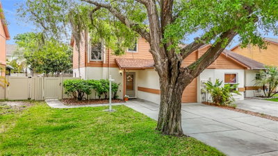16851 LE CLARE SHORES Drive, Tampa, FL, 33624 — photo 2