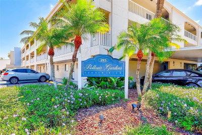 215 VALENCIA Boulevard, Largo, FL, 33770 — photo 2