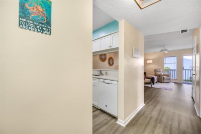260 MEDALLION Boulevard, Madeira Beach, FL, 33708 — photo 2