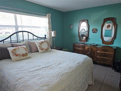 2525 BAY Drive, Belleair Bluffs, FL, 33770 — photo 2