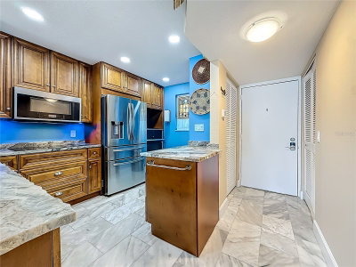 18304 GULF Boulevard, Redington Shores, FL, 33708 — photo 2