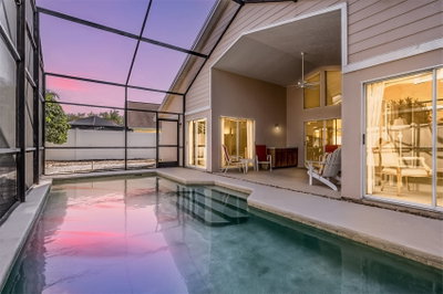 9008 QUAIL CREEK Drive, Tampa, FL, 33647 — photo 2
