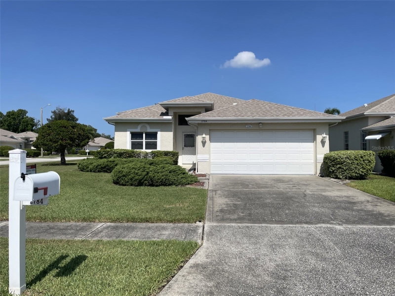 2784 Alexander Dr, Clearwater 33763