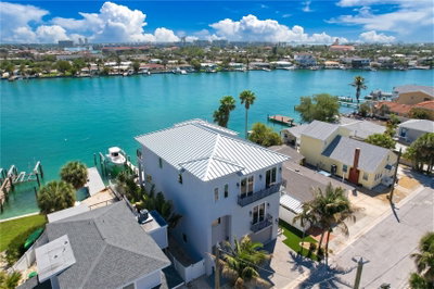 306 BAY PLZ, Treasure Island, FL, 33706 — photo 2
