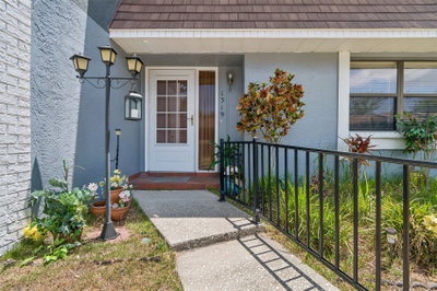 1319 ABBEY CRESCENT Lane, Clearwater, FL, 33759 — photo 2
