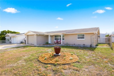 11205 GLOVER Road, Port Richey, FL, 34668 — photo 2