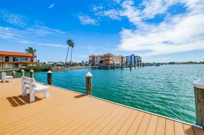 10355 PARADISE Boulevard, Treasure Island, FL, 33706 — photo 2