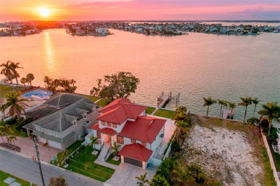 4 PARADISE Lane, Treasure Island, FL, 33706 — photo 2