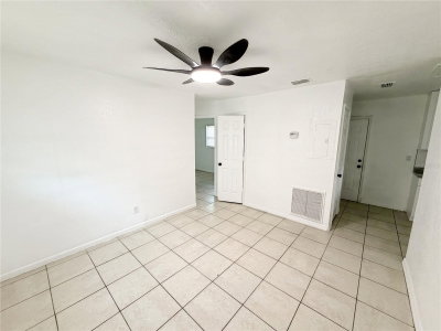 3916 GENESEE Street, Tampa, FL, 33610 — photo 2