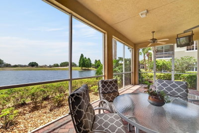 1364 EMERALD DUNES Drive, Sun City Center, FL, 33573 — photo 2