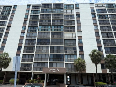 255 DOLPHIN Point, Clearwater Beach, FL, 33767 — photo 2