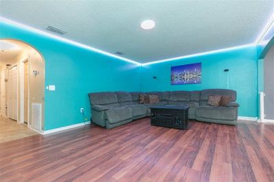 9922 ASHBURN LAKE Drive, Tampa, FL, 33610 — photo 2