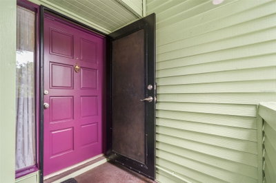 4138 PINELAKE Lane, Tampa, FL, 33618 — photo 2