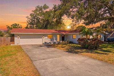 1349 VIEWTOP Drive, Clearwater, FL, 33764 — photo 2