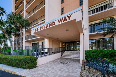 51 ISLAND Way, Clearwater Beach, FL, 33767 — photo 2