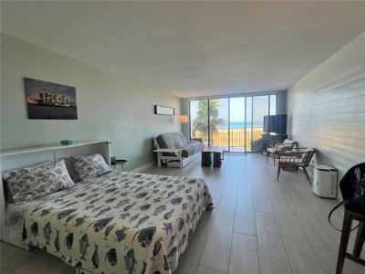 1250 GULF Boulevard, Clearwater, FL, 33767 — photo 2