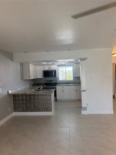 2735 MAGDALINA Drive, Punta Gorda, FL, 33950 — photo 2