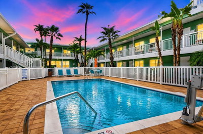 11730 GULF Boulevard, St Petersburg, FL, 33706 — photo 2