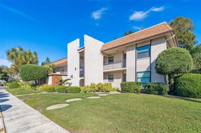 2750 BAY Drive, Largo, FL, 33771 — photo 2