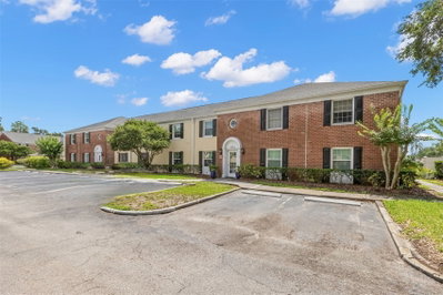 13762 ORANGE SUNSET Drive, Tampa, FL, 33618 — photo 2