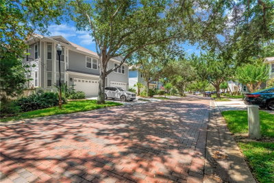 2852 BAYSHORE TRAILS DR, Tampa, FL, 33611 — photo 2