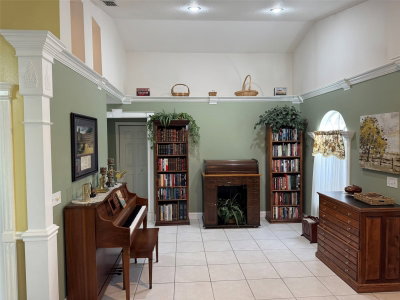 9814 OSLIN Street, Tampa, FL, 33615 — photo 2