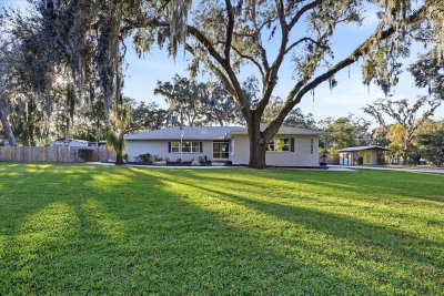30424 HILLSIDE Lane, Wesley Chapel, FL, 33545 — photo 2