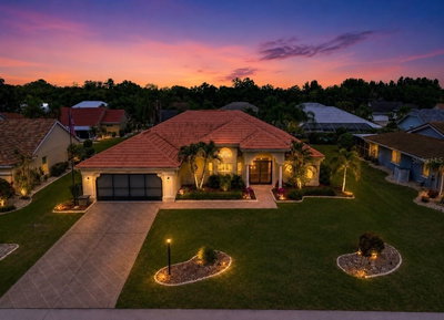 2027 NEW BEDFORD Drive, Sun City Center, FL, 33573 — photo 2