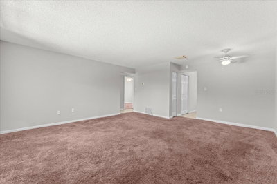 12407 OAK CEDAR Place, Tampa, FL, 33612 — photo 2