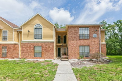 8636 MALLARD RESERVE Drive, Tampa, FL, 33614 — photo 2