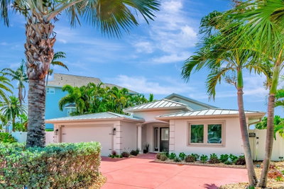 7025 BOCA CIEGA Drive, St Pete Beach, FL, 33706 — photo 2