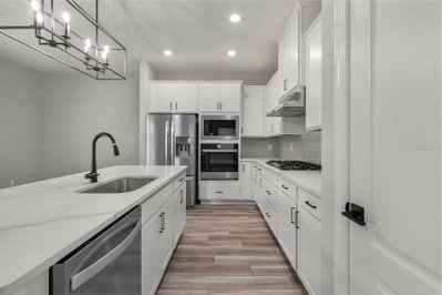 7899 SOMERSWORTH Drive, Kissimmee, FL, 34747 — photo 2