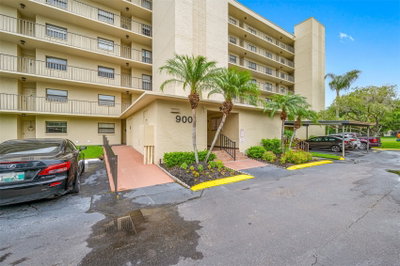 900 COVE CAY Drive, Clearwater, FL, 33760 — photo 2