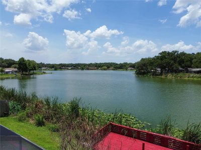 912 SHANGRI LA Drive, Seffner, FL, 33584 — photo 2