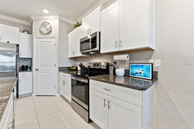 31607 BLUE PASSING Loop, Wesley Chapel, FL, 33545 — photo 2