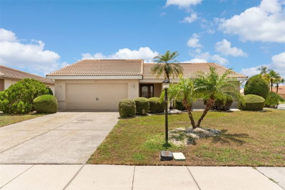 701 BALTUSROL Way, Sun City Center, FL, 33573 — photo 2