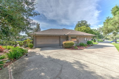 2102 WHITLOCK Place, Dover, FL, 33527 — photo 2
