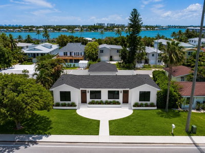 3219 DEBAZAN Avenue, St Pete Beach, FL, 33706 — photo 2