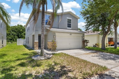 7842 CARRIAGE POINTE Drive, Gibsonton, FL, 33534 — photo 2